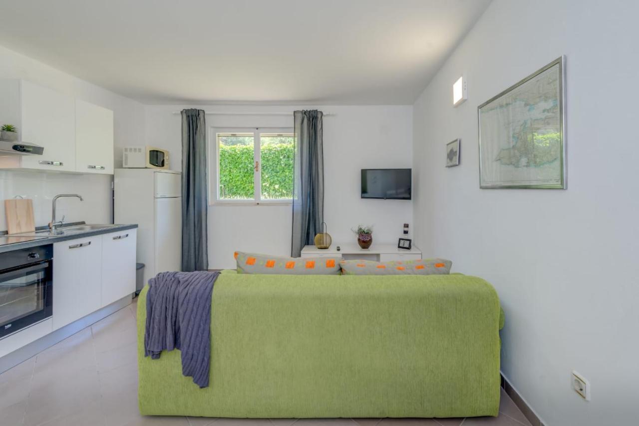 Holiday Home Kalinic Slatine Exterior foto